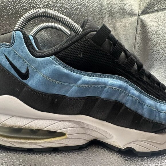 RARE 🚀 Size‎ 6Y - Nike Air Max 95 GS Black Light Current Blue Women’s Sneakers - Picture 2 of 12